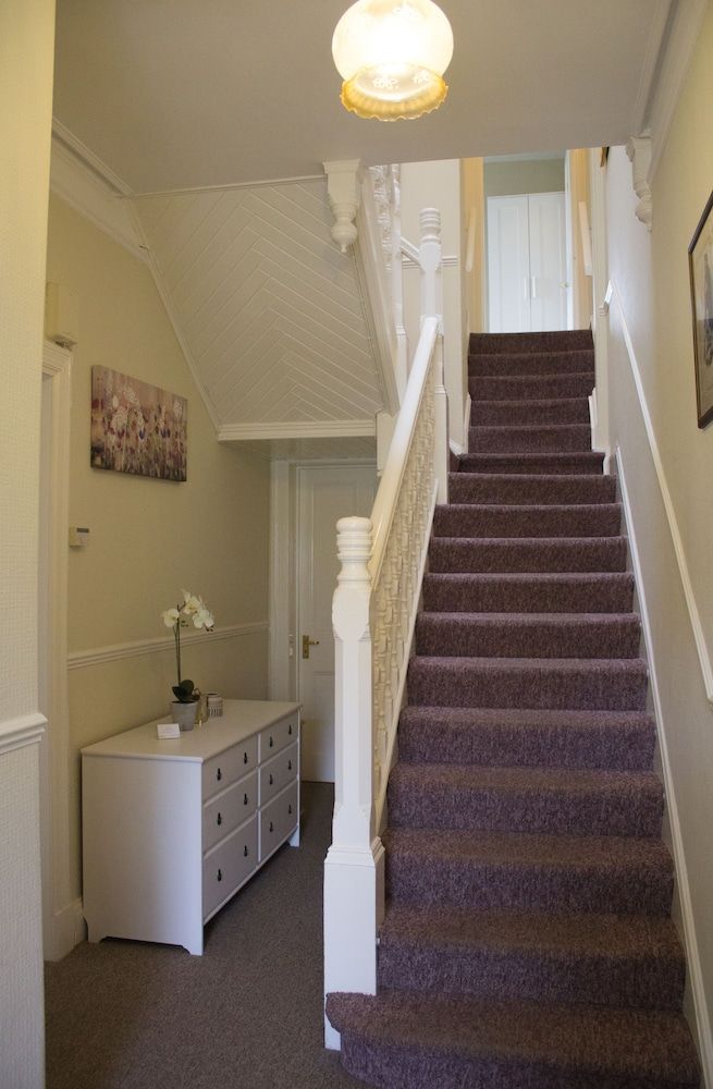 Hazeldene Guest House 2