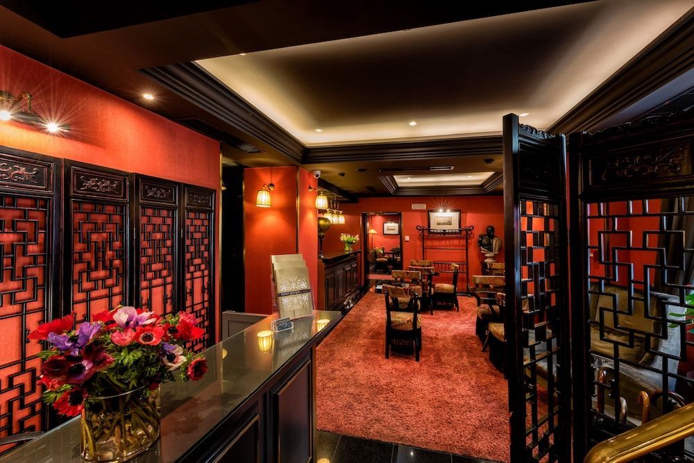 Maison Grecque Hotel Extraordinaire 2