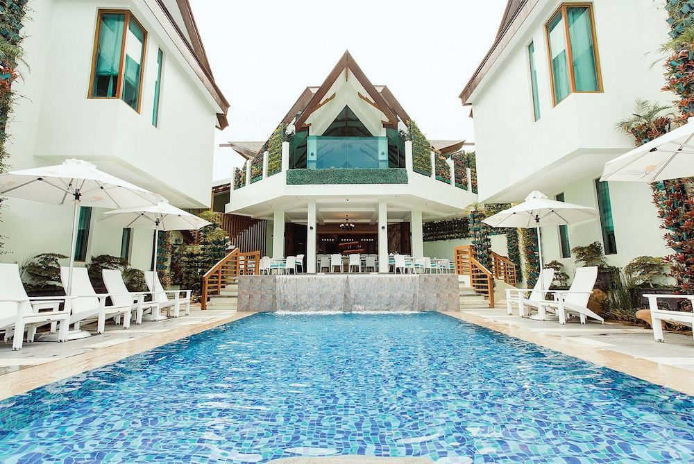 Acuatico Beach Resort & Hotel Inc. 1