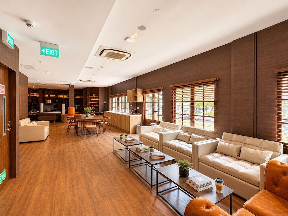 Bugis Social-Newly Renovated 1