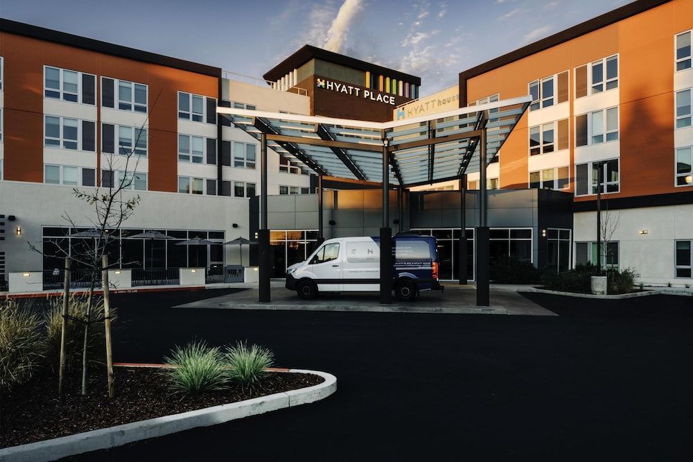 Hyatt Place Sacramento International Airport 1