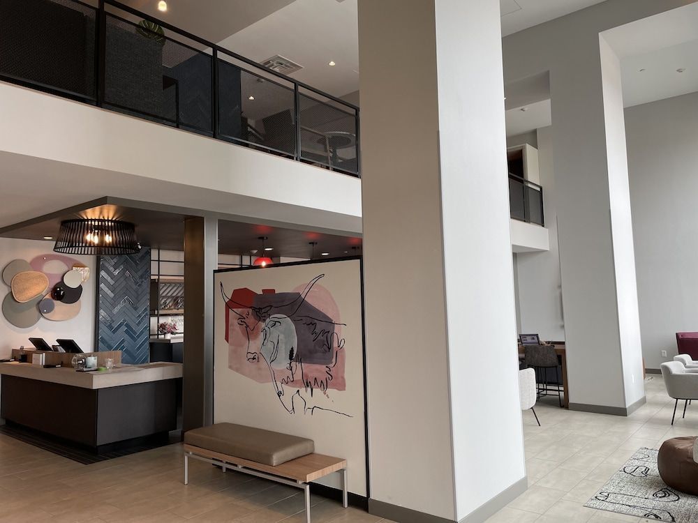 Atwell Suites AUSTIN AIRPORT by IHG 1