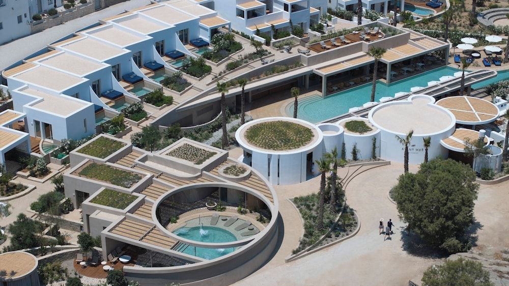 Avant Mar Paros 1