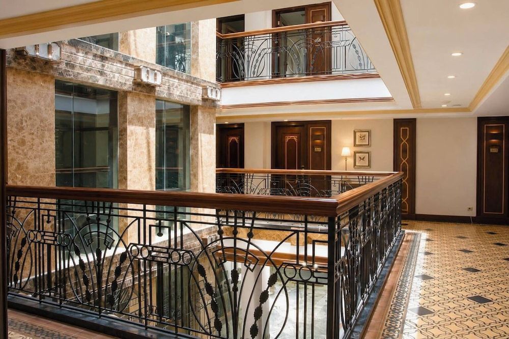 Herald Suites Polaris 1