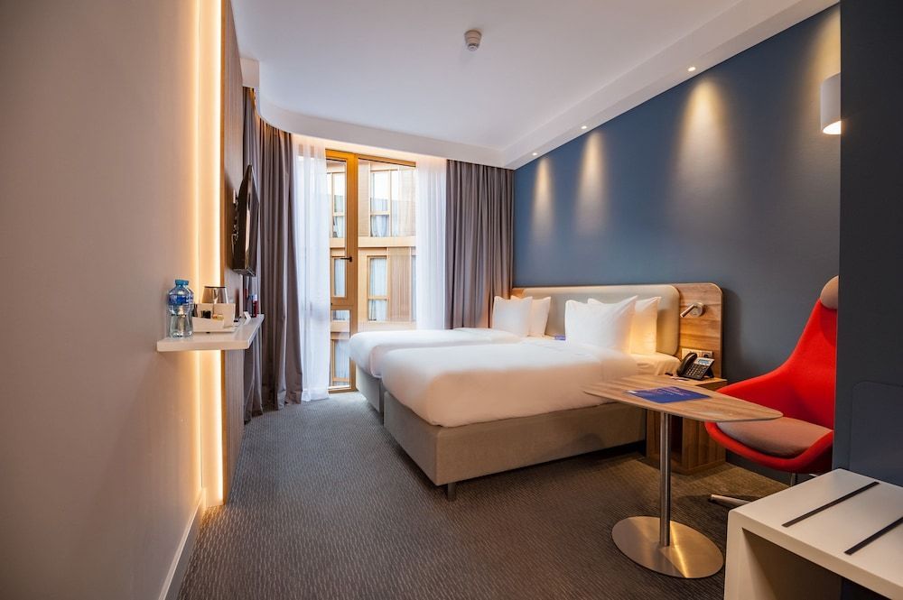 Holiday Inn Express TBILISI AVLABARI by IHG 2