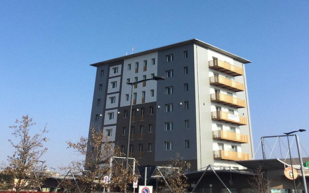 The Residence Galliate 1