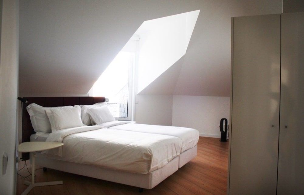 My Place - Lisbon Lounge Suites 2