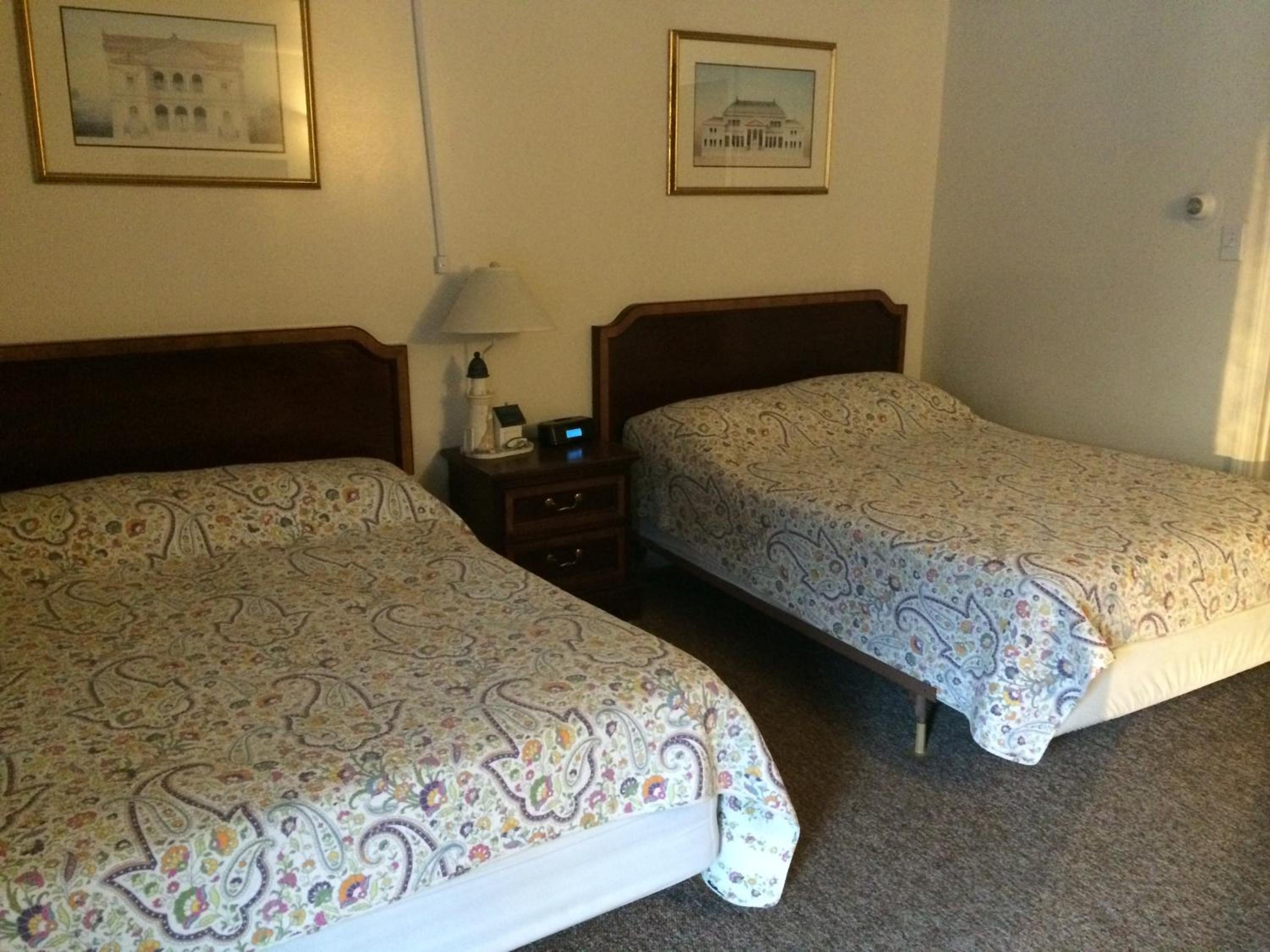 Lodge at Kennebunk 2