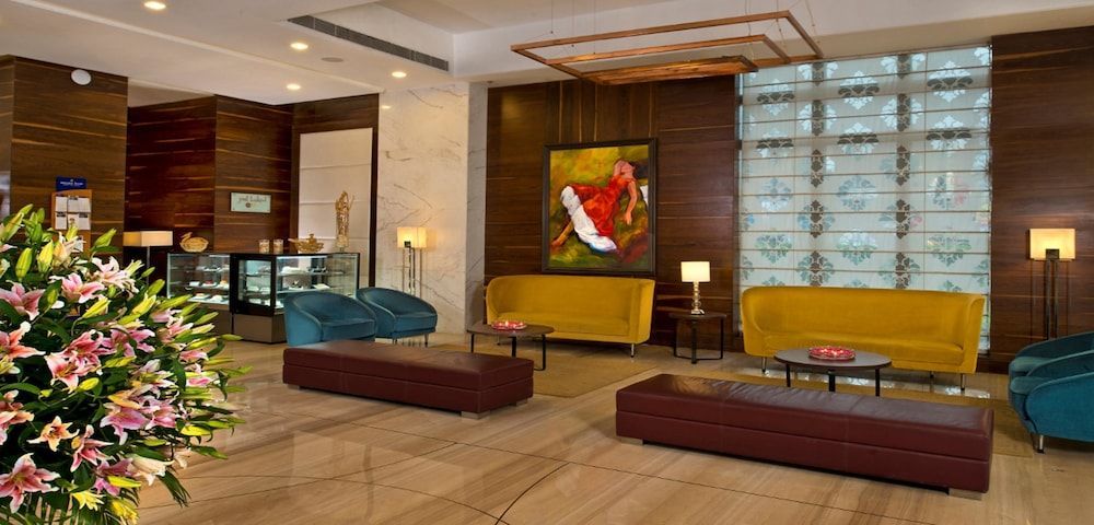 Golden Tulip Lucknow 2
