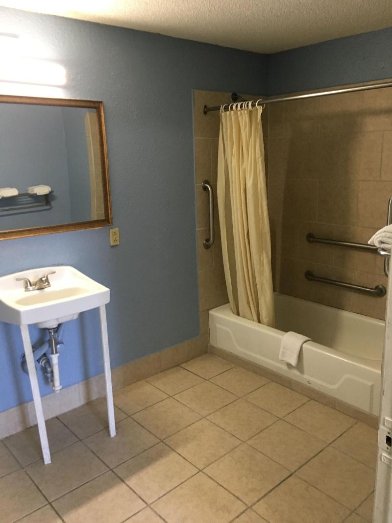 Cumberland Inn - Near Downtown 2