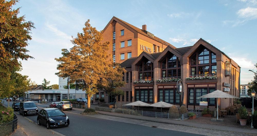 Leine Hotel 1