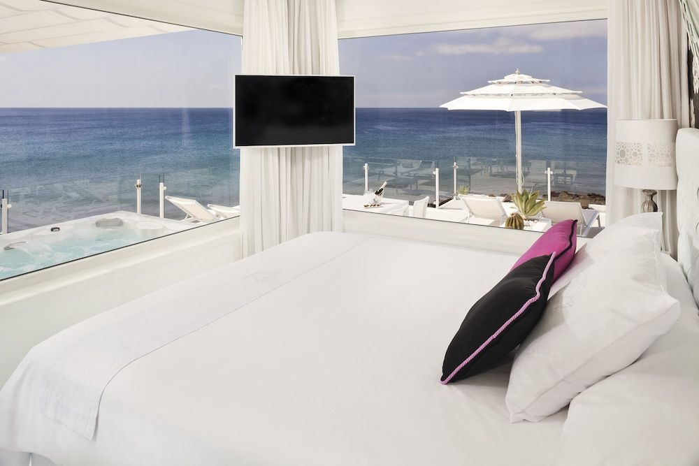 Lani's Suites de Luxe 1