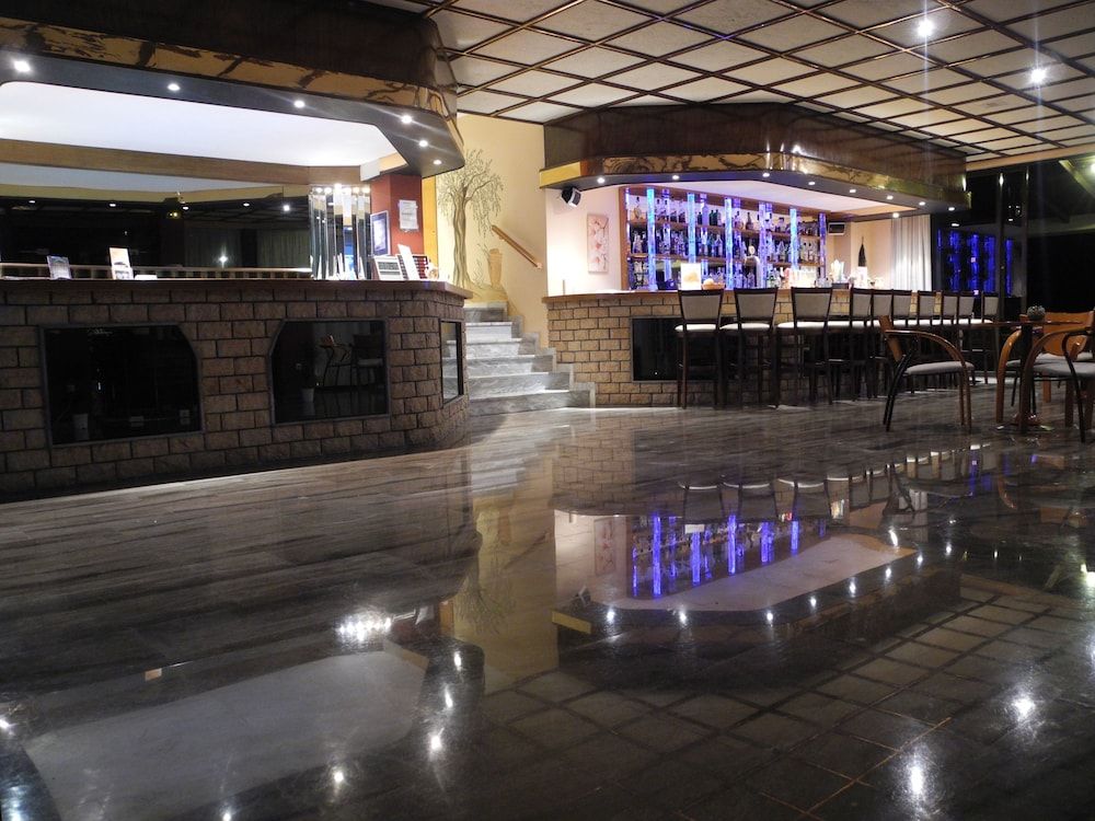 Pegasus Hotel 2