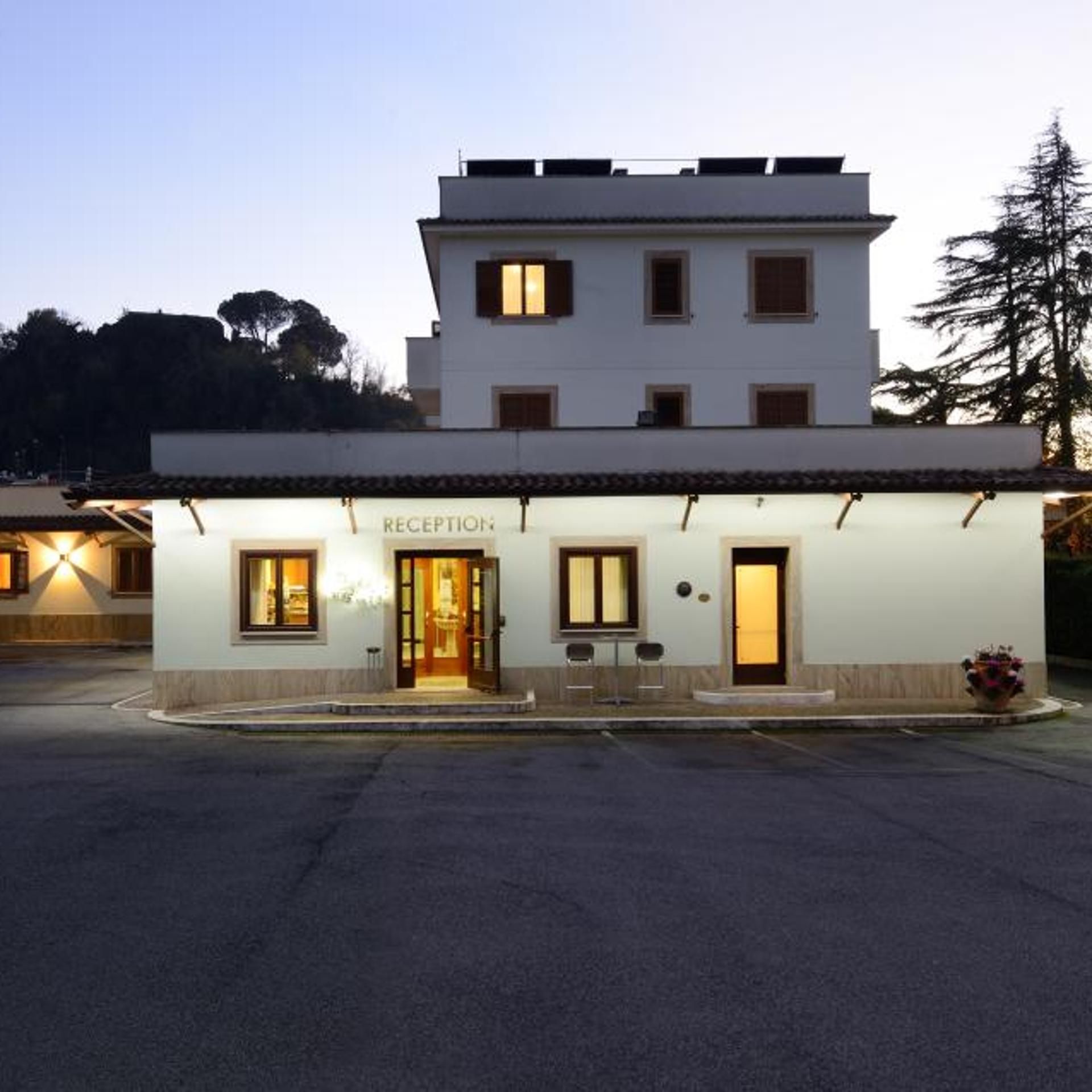 Hotel Castle 1