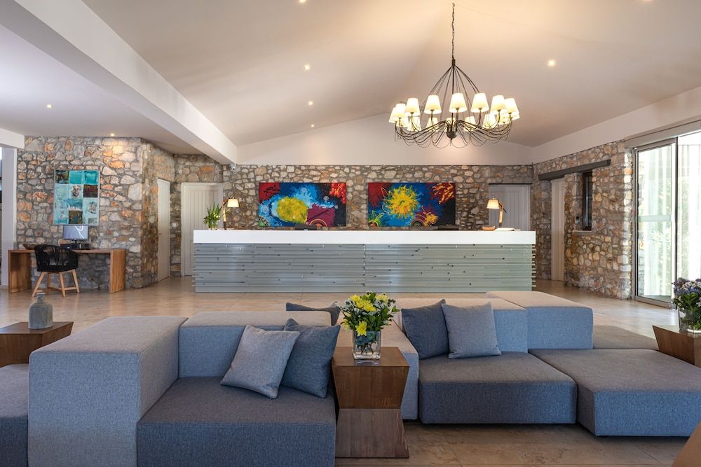 Kassandra Bay Resort, Suites & Spa 2