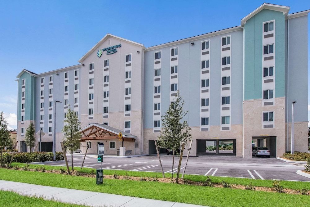 WoodSpring Suites Doral Miami Airport 1
