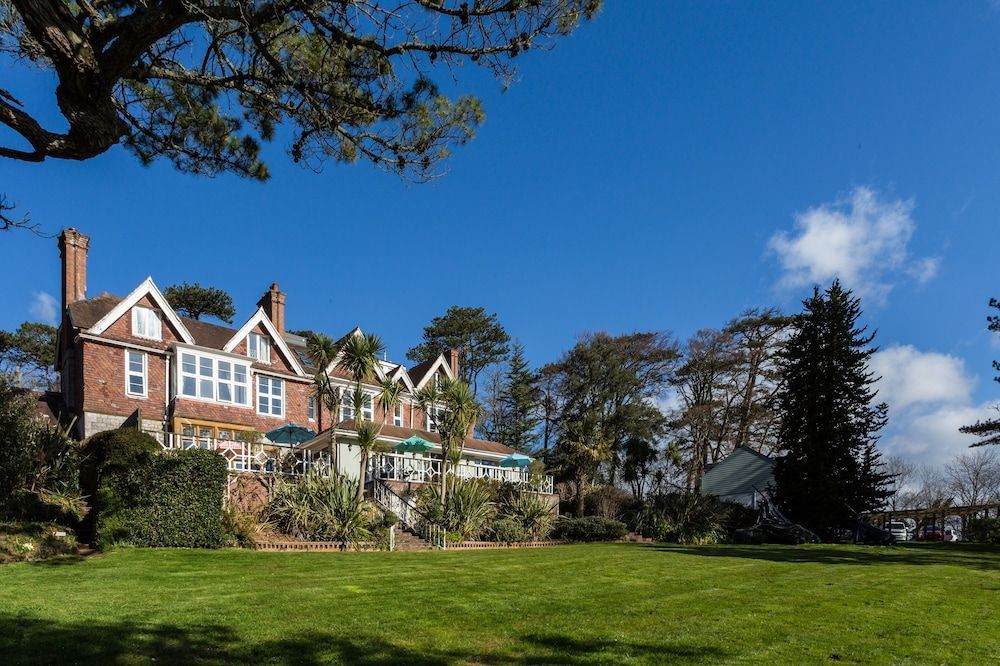 Orestone Manor 1