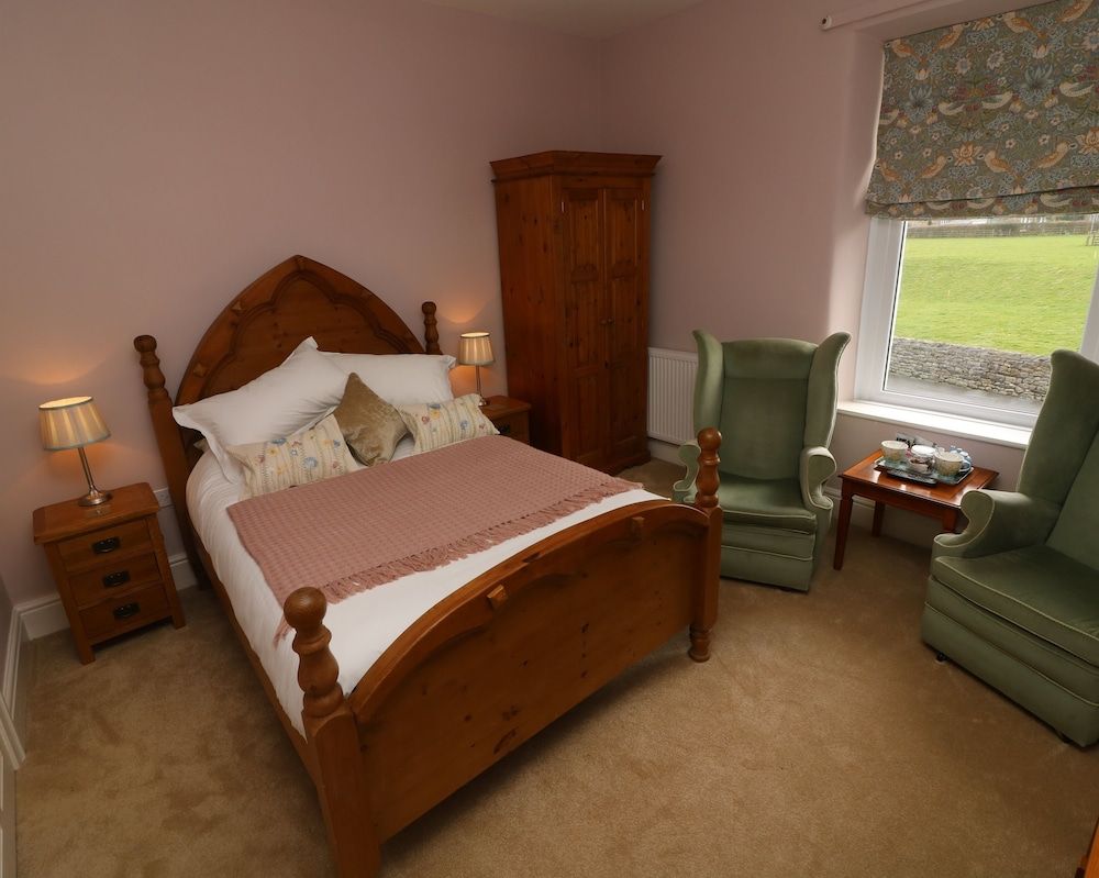 Inglenook Guest House 2