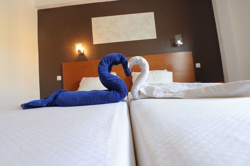 Paris - Luanda - Inn Luanda - Luanda