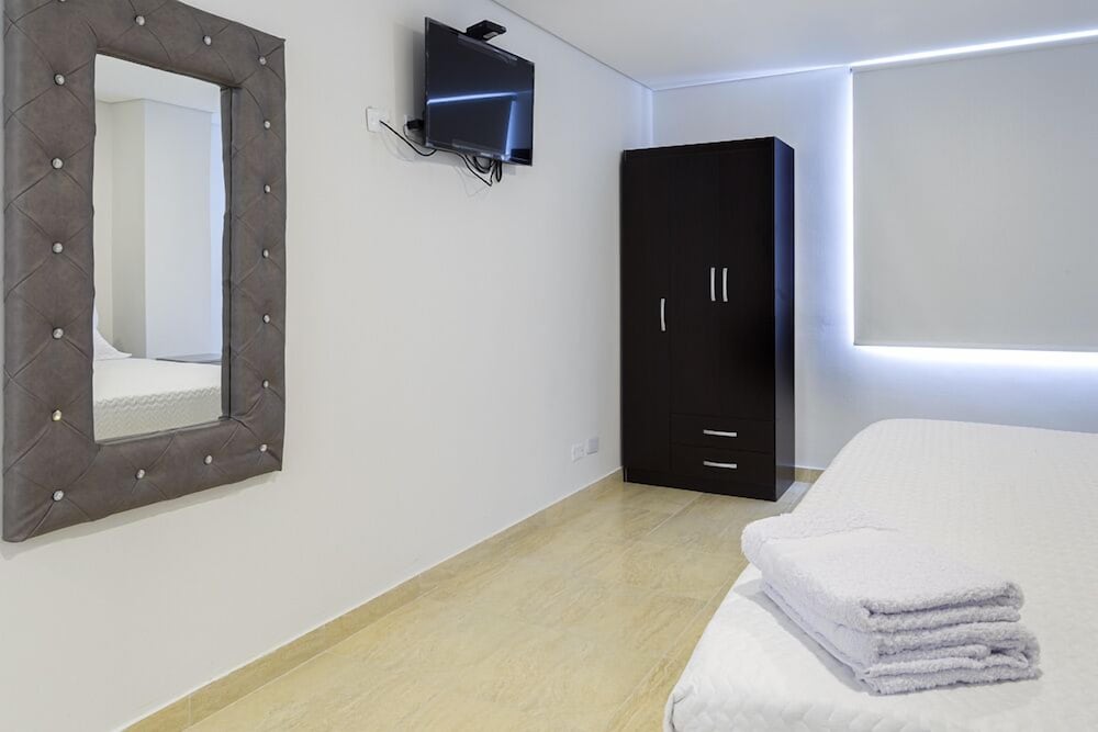 Apartasuite Galery FC 2