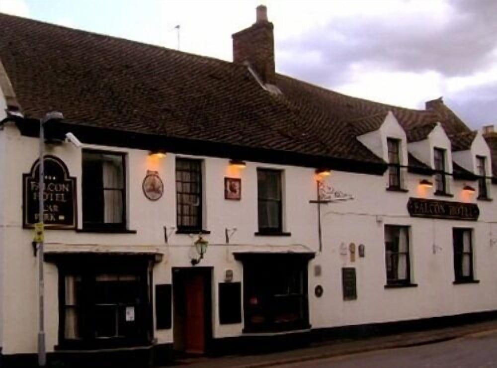 The Falcon Inn 1