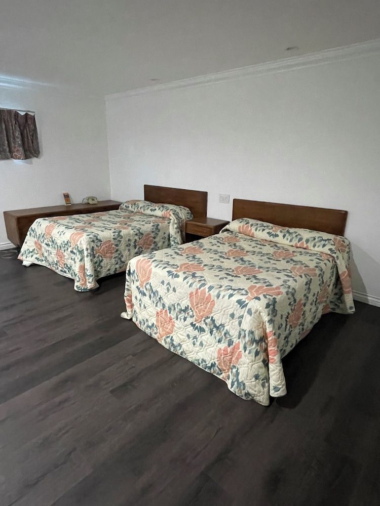 Welcome Inn & Suites Anaheim 2
