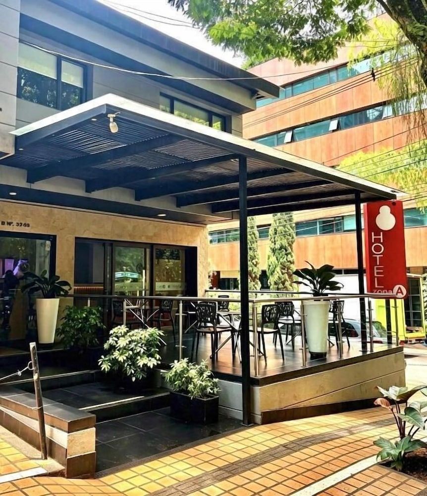 Hotel Zona A 1