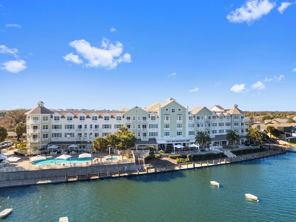 The Waterfront Inn 1
