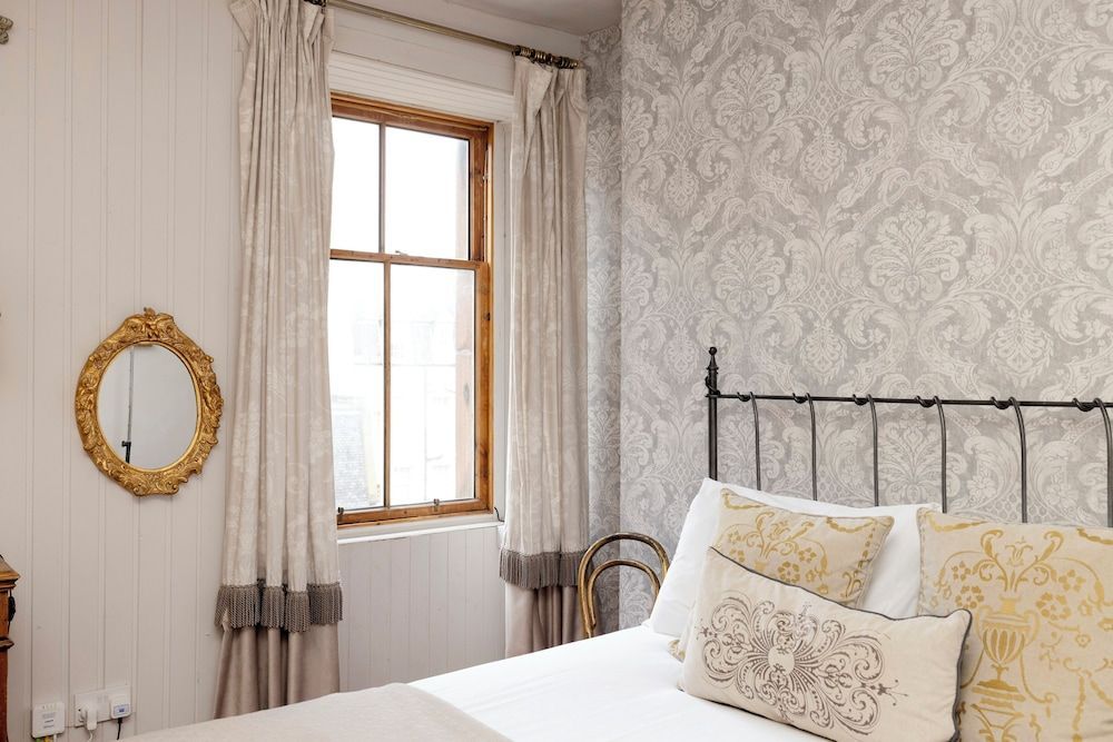 JOIVY Stunning Apartment in Royal Mile 1