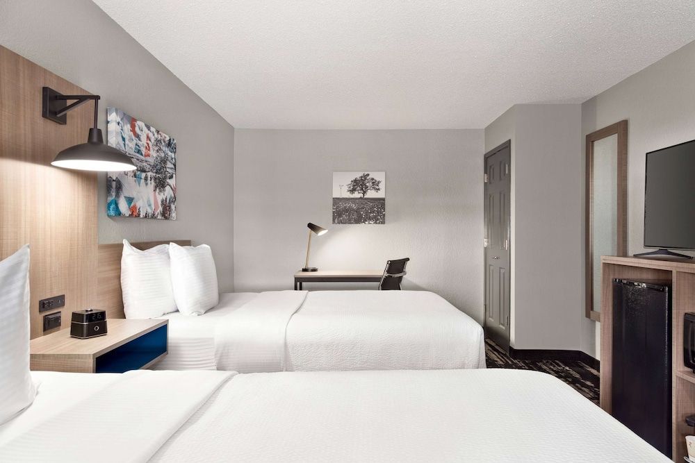 La Quinta Inn by Wyndham Temple 2