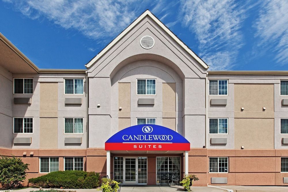 Candlewood Suites Wichita - Airport by IHG 1