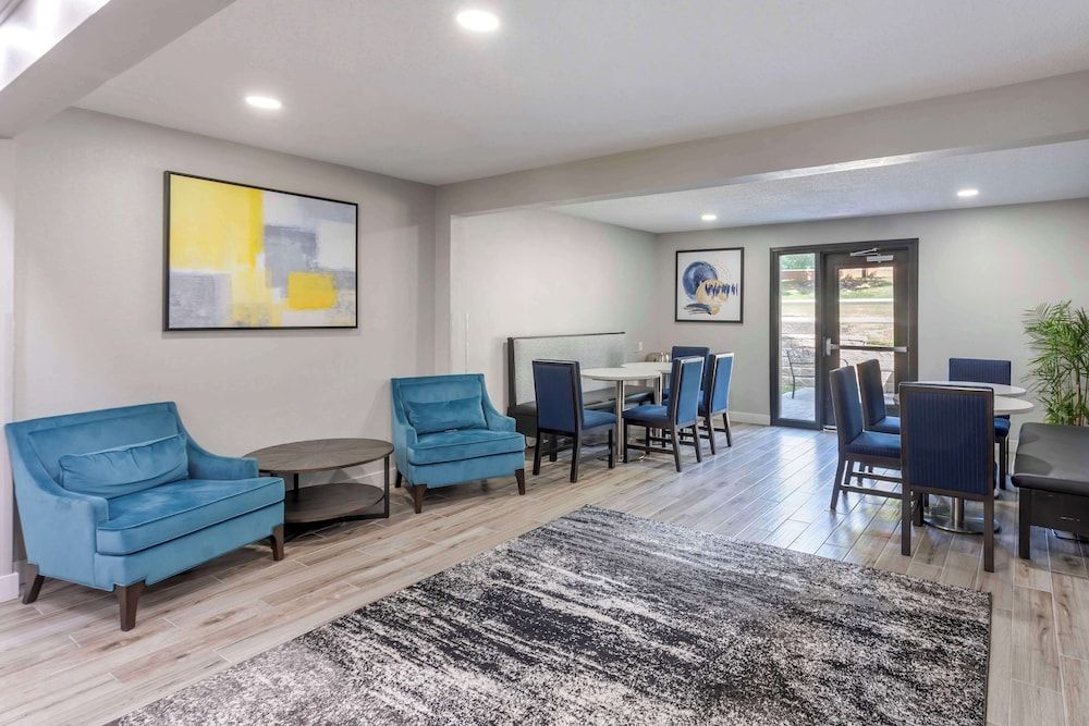 Executive Residency by Best Western Philadelphia-Willow Grove 2