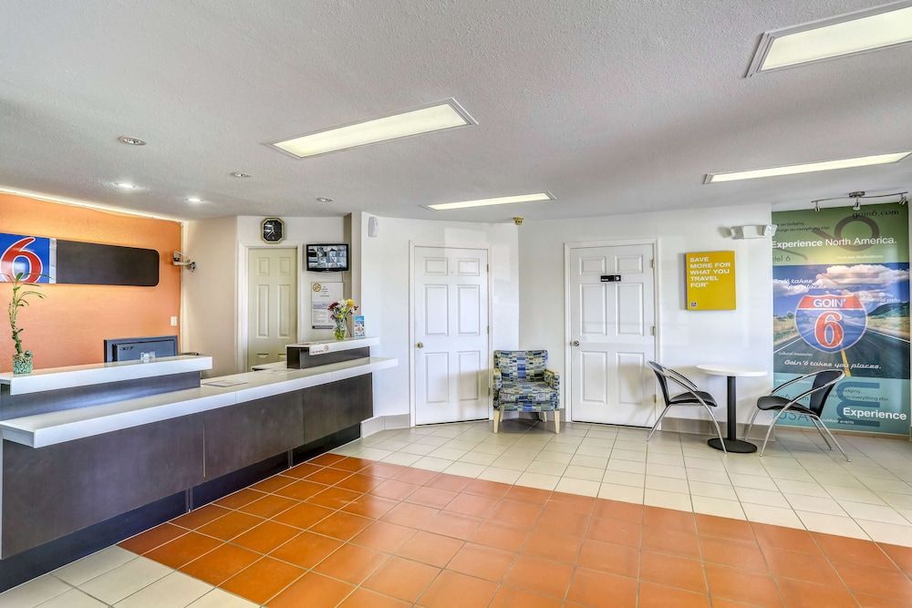 Motel 6-Dickson, TN 2