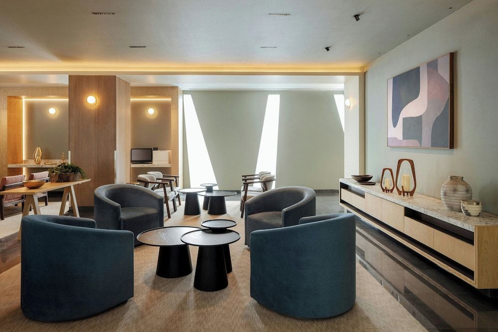 Courtyard by Marriott Mexico City Airport 1