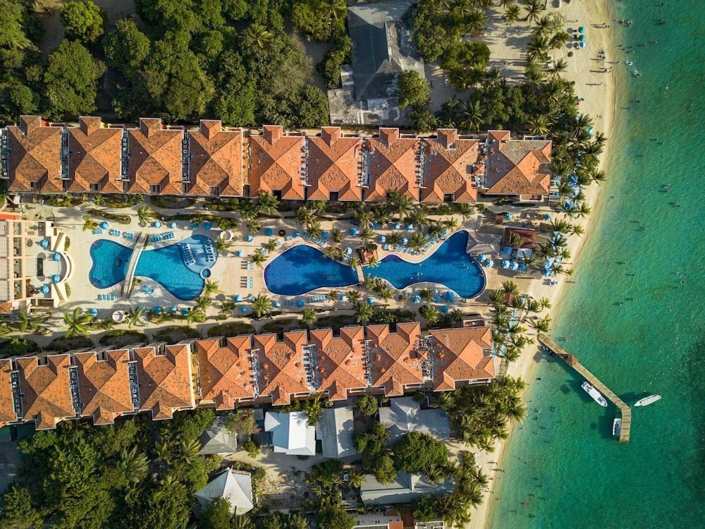 Infinity Bay Spa & Beach Resort 1