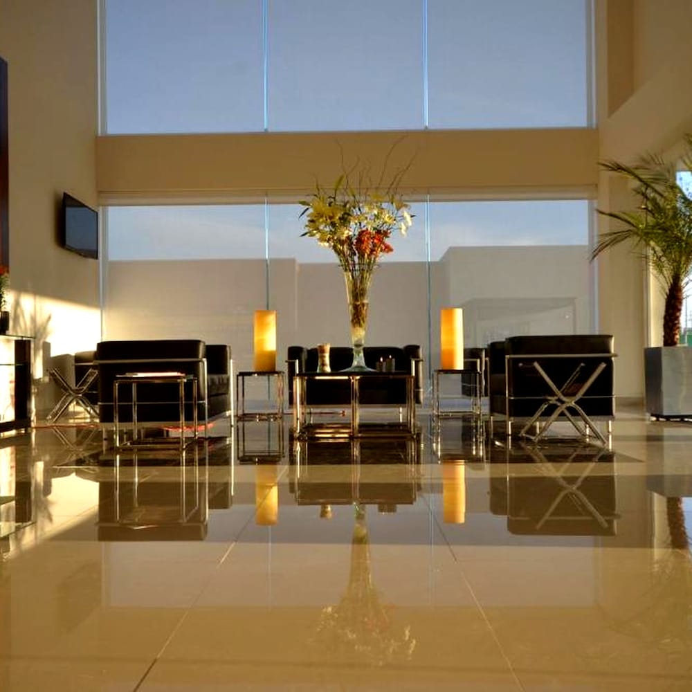 Hotel Lois Express Monterrey Aeropuerto La Fe 2