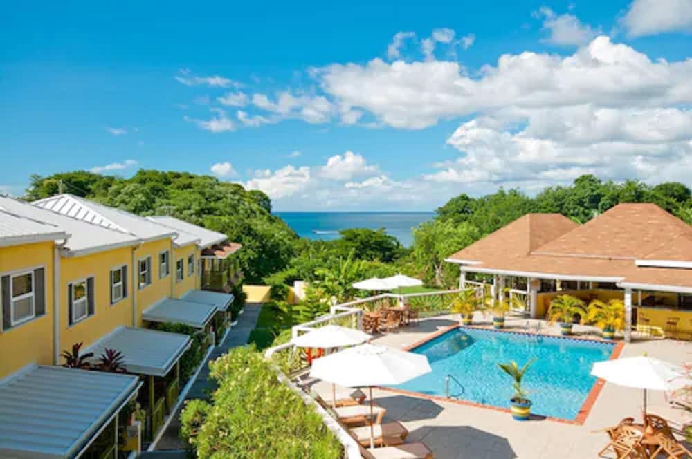 Grooms Beach Villa & Resort 1