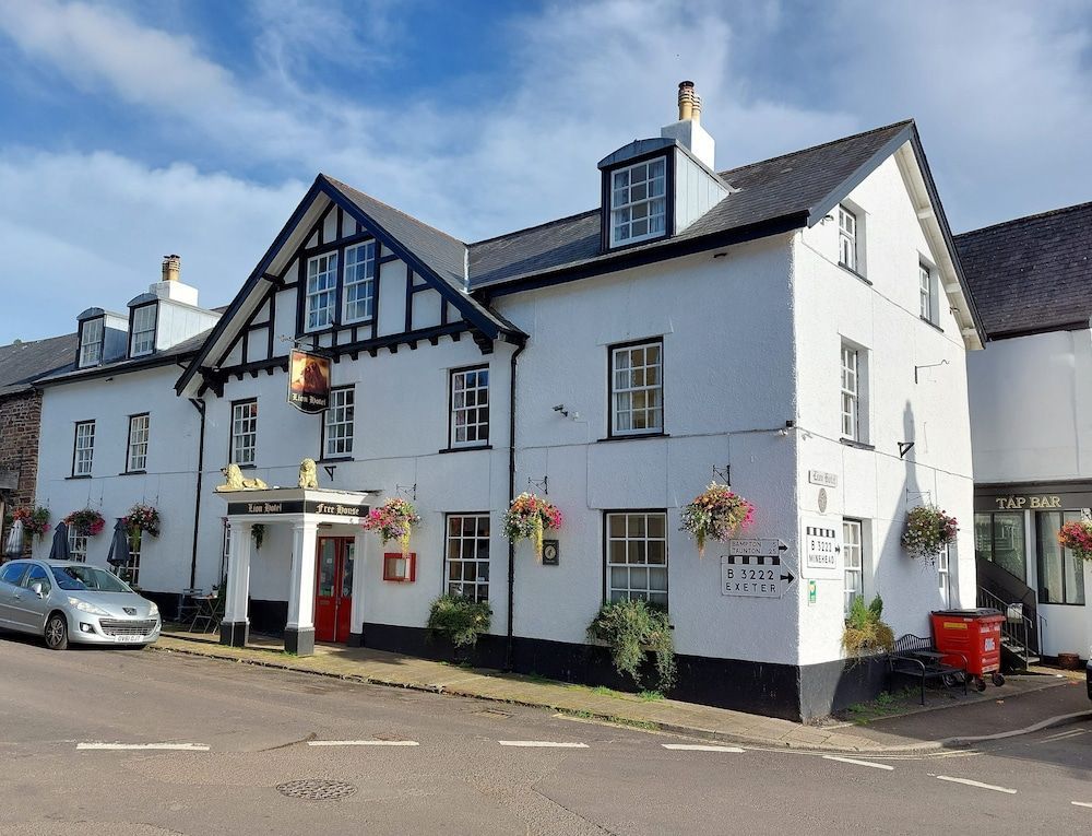 Lion Hotel Dulverton 1