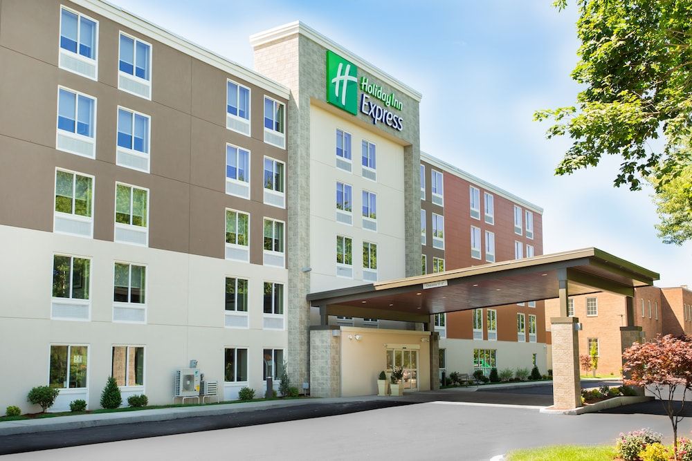 Holiday Inn Express CHELMSFORD by IHG 1