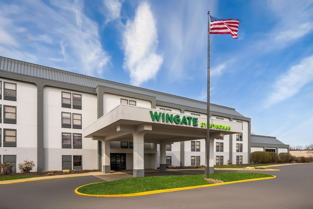 Wingate by Wyndham Cranberry 1