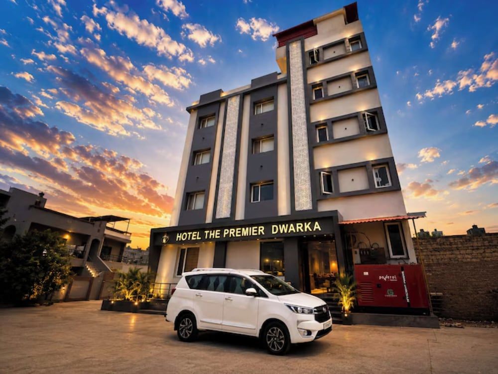 The Premier, Dwarka 1