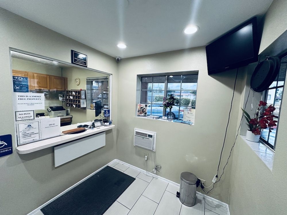 Americas Best Value Inn Calimesa 2