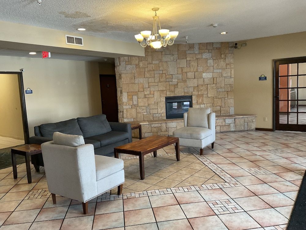 Days Inn by Wyndham Colorado Springs Airport 2