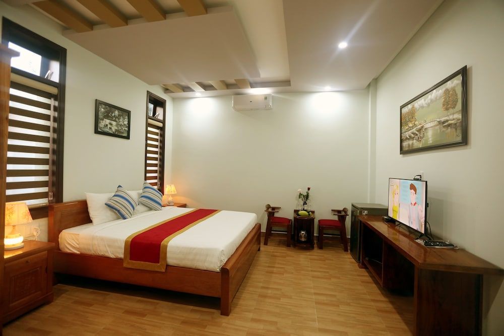Tan Doan An Bang center beach villas 2