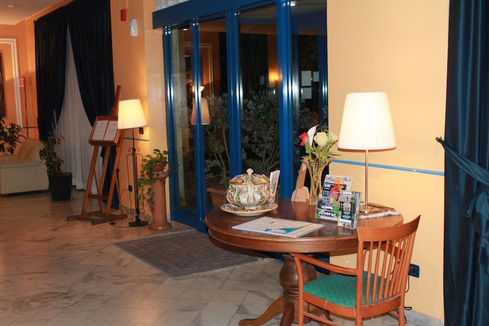 Miramare Hotel 2