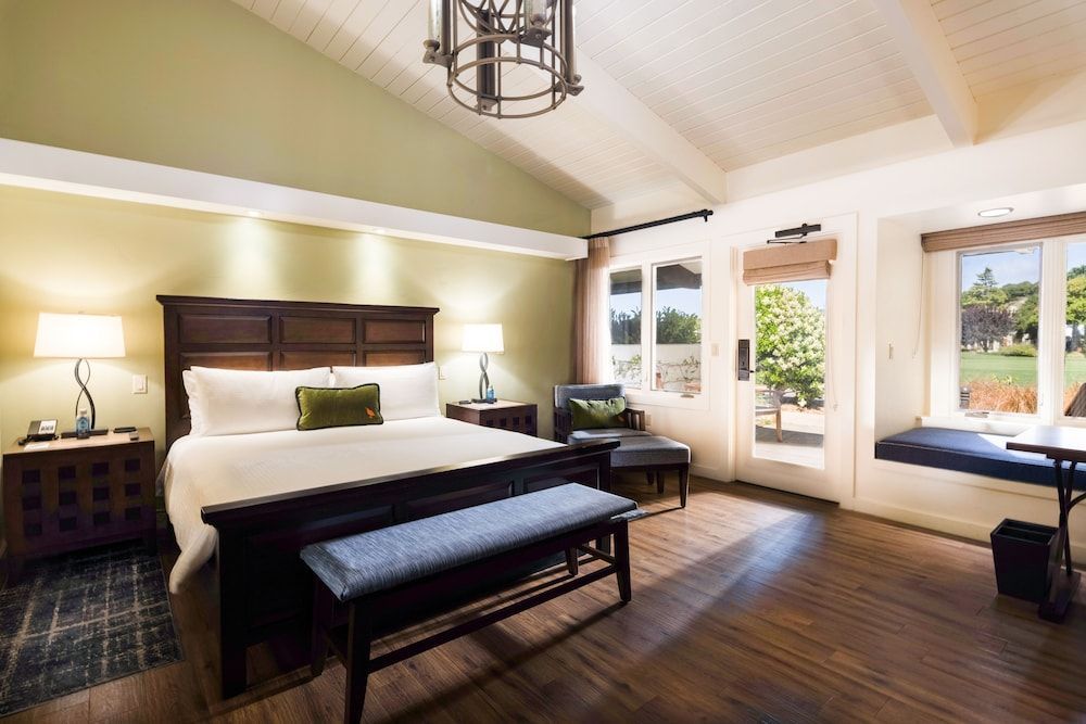 The Quail Lodge 2