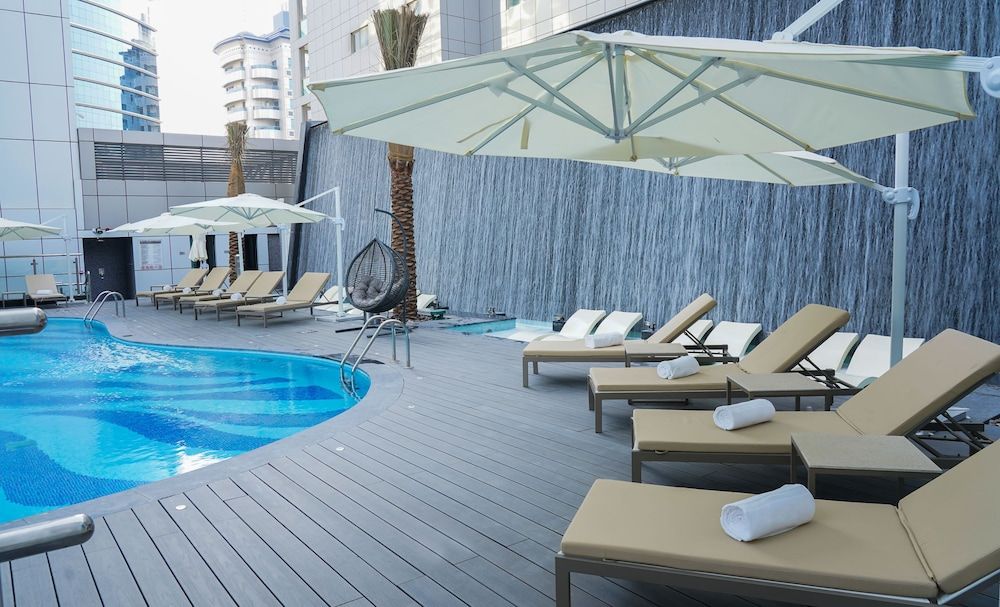 Al Khoory Sky Garden Hotel 1