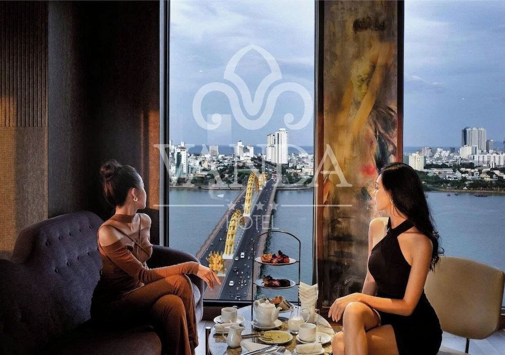 Vanda Hotel 1
