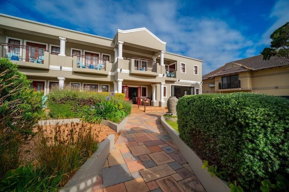 The Mandyville Jeffreys Bay 1