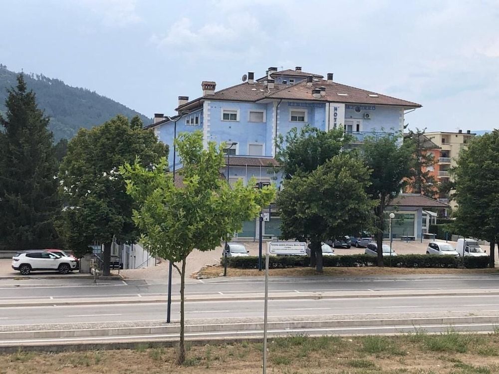 Hotel L'AQUILA 99 1